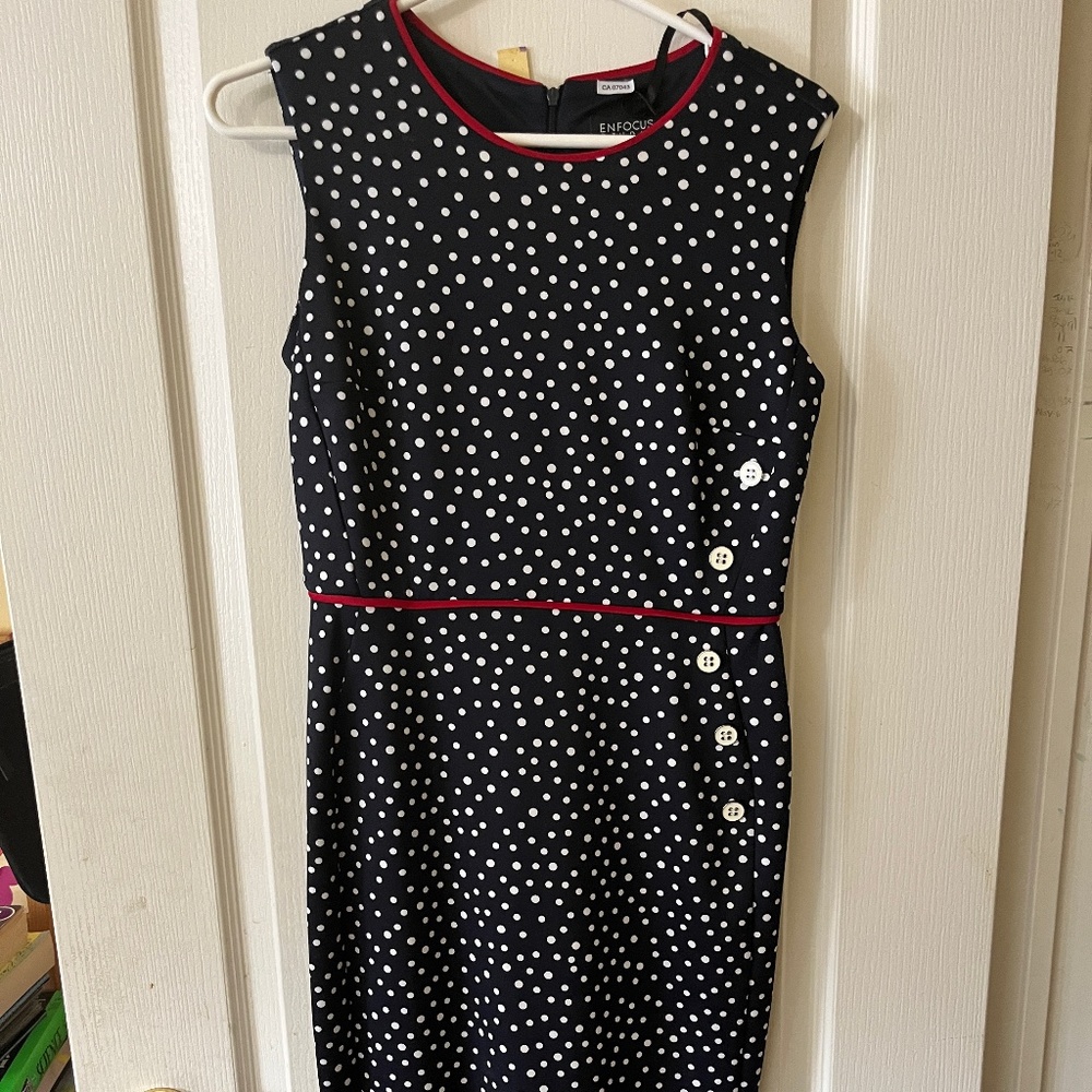Enfocus Studio size 6 Midi dress